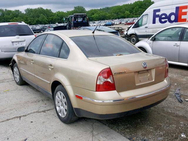 WVWPD63B41P069026 - 2001 VOLKSWAGEN PASSAT GLS GOLD photo 3