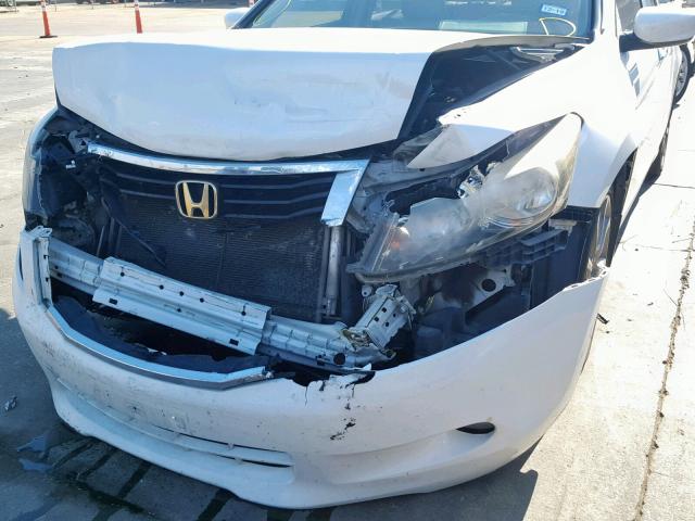 1HGCP36878A015724 - 2008 HONDA ACCORD EXL WHITE photo 9