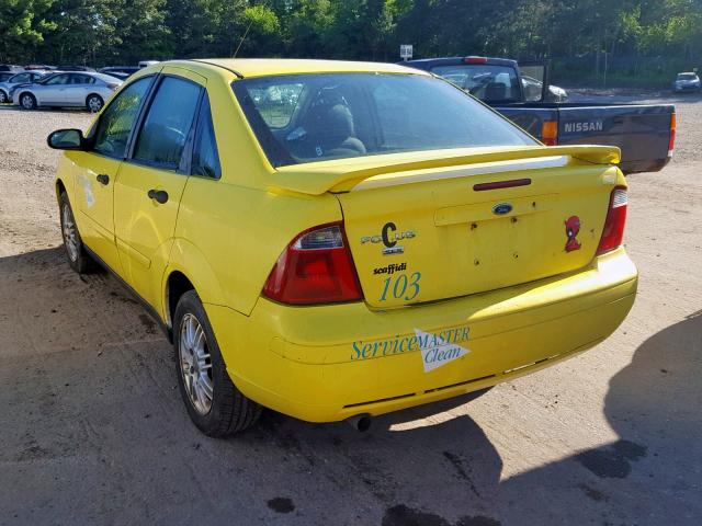 1FAHP34N37W243000 - 2007 FORD FOCUS ZX4 YELLOW photo 3