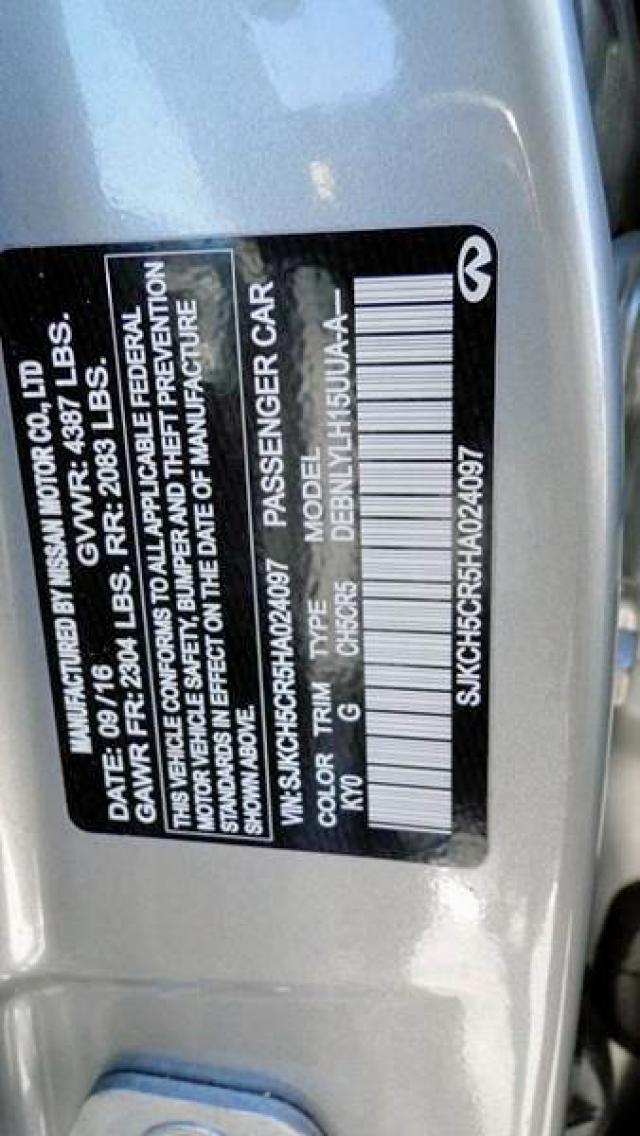 SJKCH5CR5HA024097 - 2017 INFINITI QX30 BASE SILVER photo 10