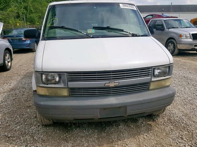 1GCDM19X04B102677 - 2004 CHEVROLET ASTRO WHITE photo 9