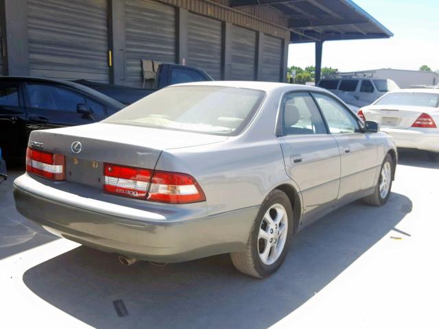 JT8BF28G515109075 - 2001 LEXUS ES 300 GRAY photo 4