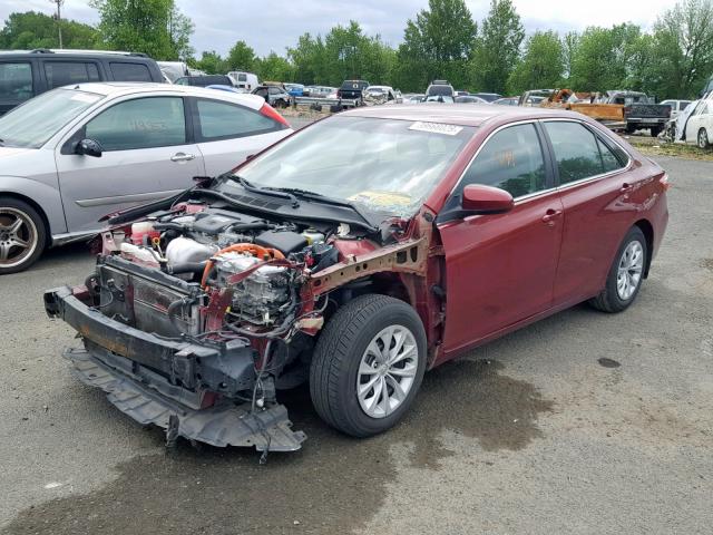 4T1BD1FK7FU164144 - 2015 TOYOTA CAMRY HYBR RED photo 2