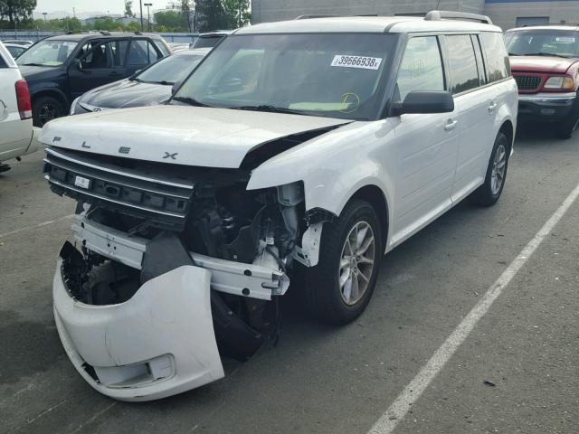 2FMGK5B8XEBD13633 - 2014 FORD FLEX SE WHITE photo 2