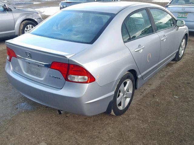 19XFA1F69AE033211 - 2010 HONDA CIVIC LX-S Gümüş foto 4