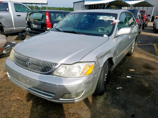 4T1BF28B82U249629 - 2002 TOYOTA AVALON XL SILVER photo 2