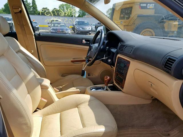 WVWRH63B03P115273 - 2003 VOLKSWAGEN PASSAT GLX 绿色 照片 5