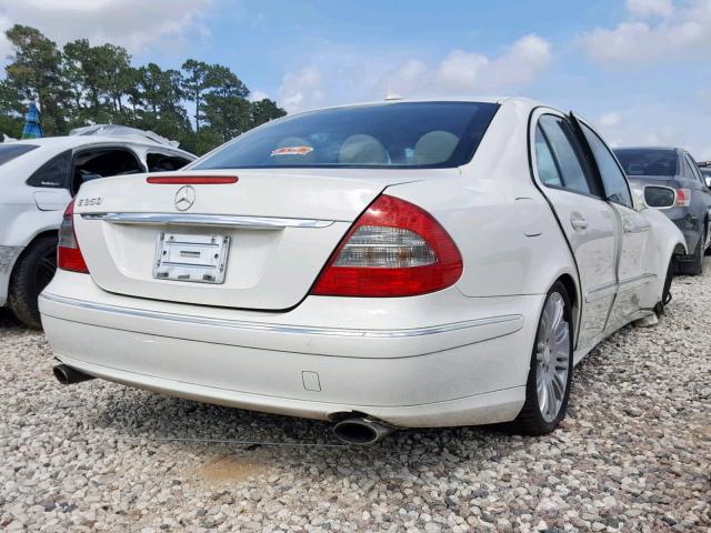 WDBUF56X48B302956 - 2008 MERCEDES-BENZ E 350 WHITE photo 4