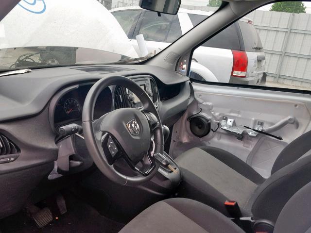 ZFBERFBB8H6E05356 - 2017 RAM PROMASTER 白色 照片 9