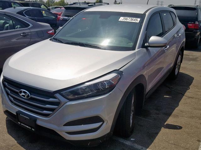 KM8J23A46HU520219 - 2017 HYUNDAI TUCSON SE SILVER photo 2