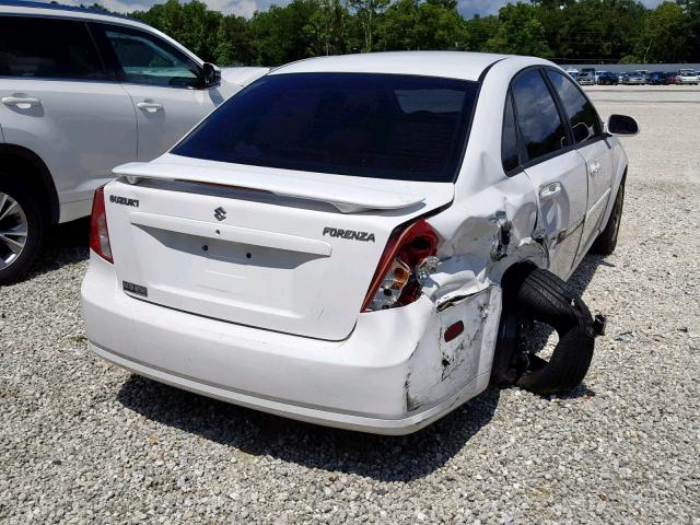 KL5JD56ZX6K421724 - 2006 SUZUKI FORENZA WHITE photo 4