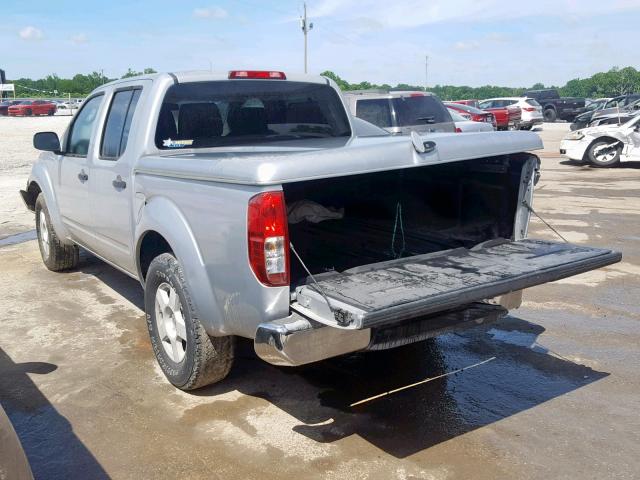 1N6AD07U75C406801 - 2005 NISSAN FRONTIER C GRAY photo 3