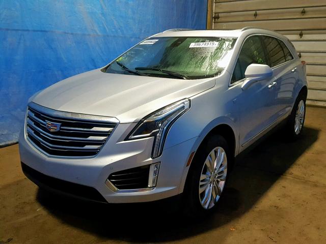 1GYKNERS8KZ115269 - 2019 CADILLAC XT5 PREMIU SILVER photo 2