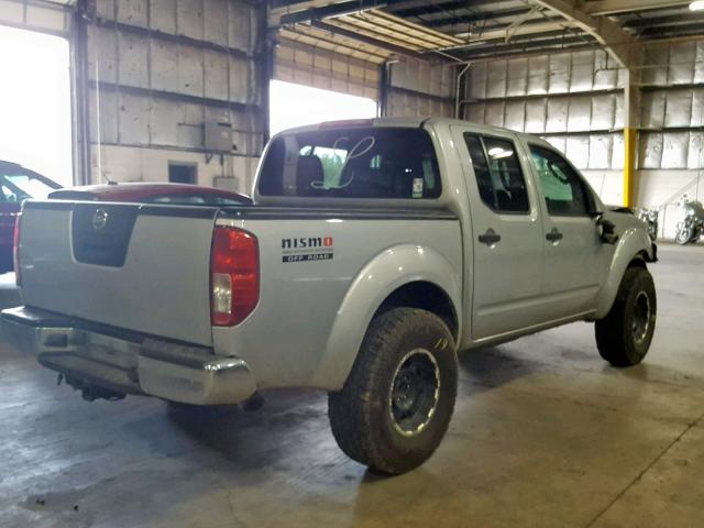 1N6AD07U95C410137 - 2005 NISSAN FRONTIER C GRAY photo 4