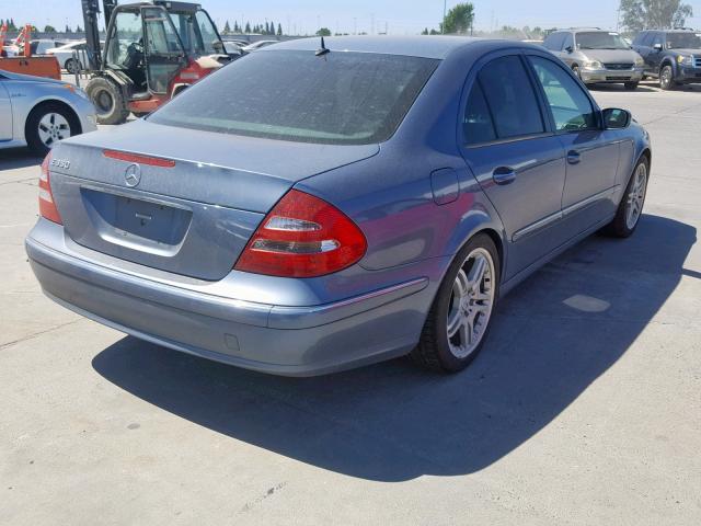 WDBUF56J26A747517 - 2006 MERCEDES-BENZ E 350 BLUE photo 4