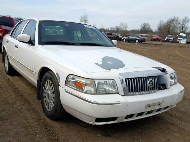 2MEFM75V27X617681 - 2007 MERCURY GRAND MARQ WHITE photo 1