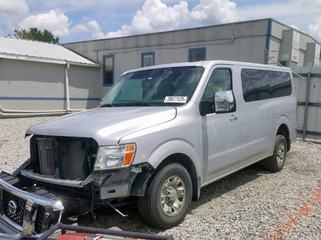 5BZAF0AAXFN851714 - 2015 NISSAN NV 3500 SILVER photo 2