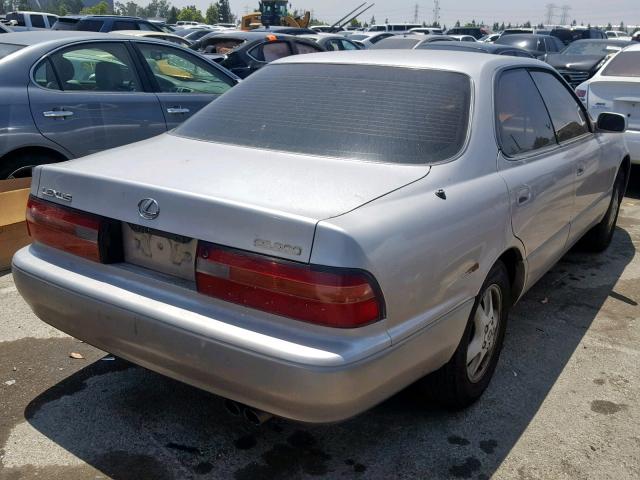 JT8GK13T4S0125217 - 1995 LEXUS ES 300 SILVER photo 4