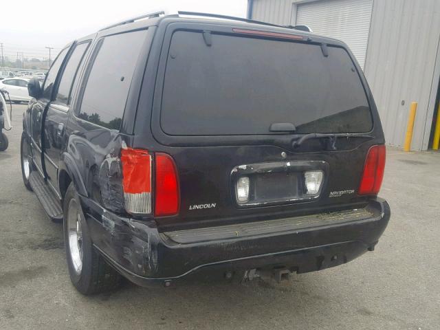 5LMFU28R42LJ16759 - 2002 LINCOLN NAVIGATOR BLACK photo 3