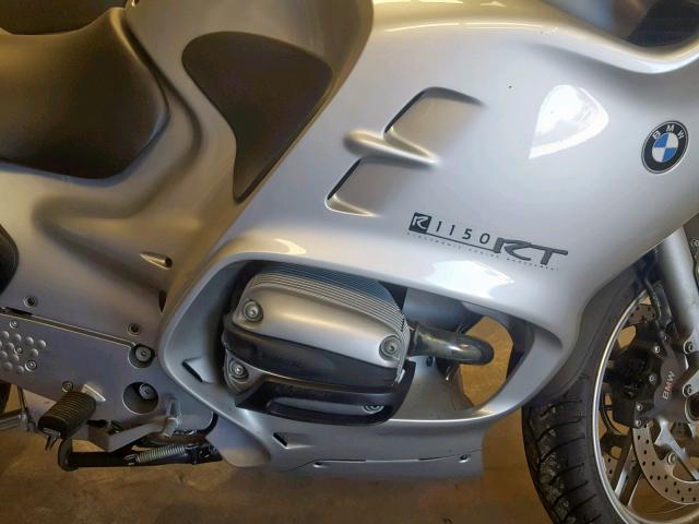 WB10499A02ZE86361 - 2002 BMW R1150 RT SILVER photo 7