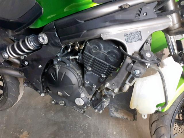 JKAEXEE10CDA03085 - 2012 KAWASAKI EX650 EC GREEN photo 7