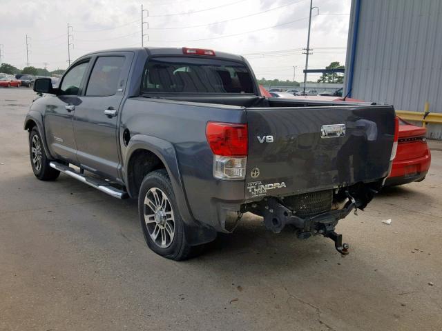 5TFEM5F19DX052585 - 2013 TOYOTA TUNDRA CRE GRAY photo 3