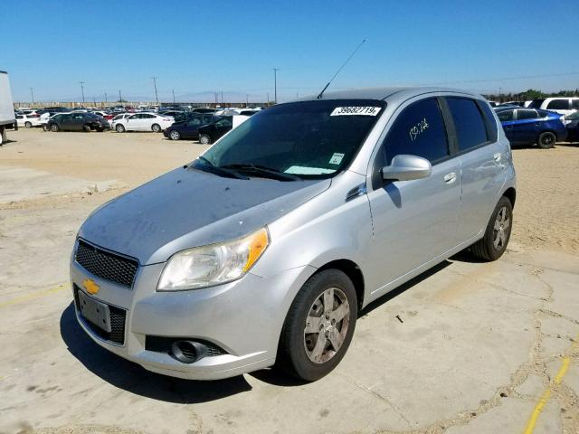 KL1TD6DE2BB125560 - 2011 CHEVROLET AVEO LS SILVER photo 2