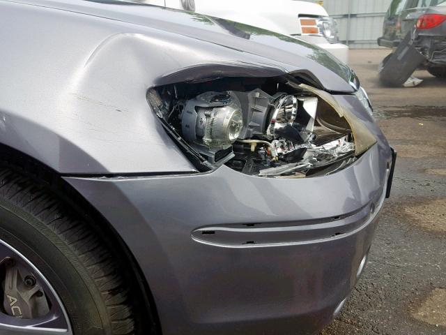 JH4KB16575C004627 - 2005 ACURA RL GRAY photo 9