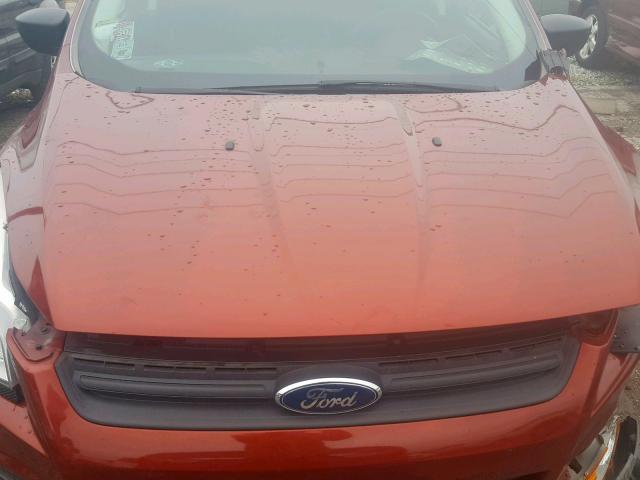 1FMCU0F7XFUC57217 - 2015 FORD ESCAPE S RED photo 7