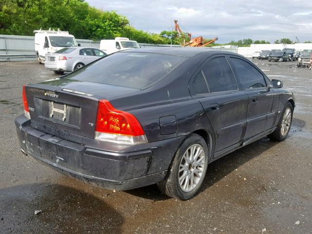 YV1RS547852469011 - 2005 VOLVO S60 T5 BLACK photo 4