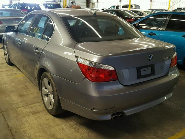 WBANF33527CS41805 - 2007 BMW 525 XI SILVER photo 3