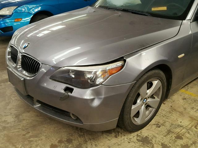 WBANF33527CS41805 - 2007 BMW 525 XI SILVER photo 9