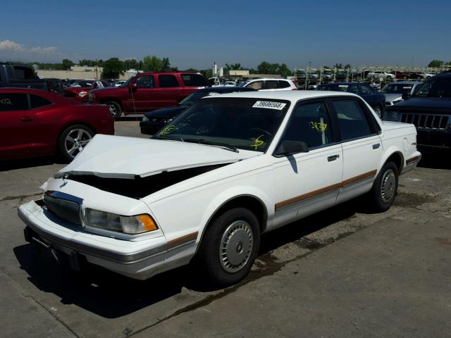 1G4AG55MXT6410004 - 1996 BUICK CENTURY SP WHITE photo 2