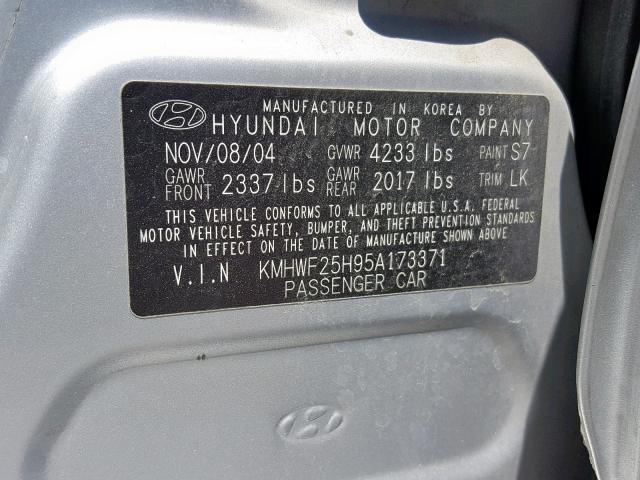 KMHWF25H95A173371 - 2005 HYUNDAI SONATA GL SILVER photo 10