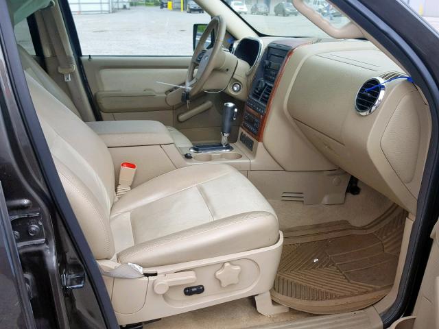 1FMEU74857UA80817 - 2007 FORD EXPLORER E BROWN photo 5