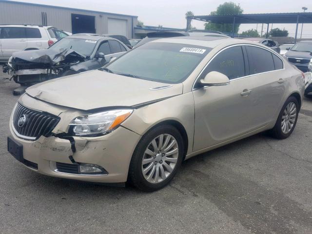 2G4GR5EK2C9210441 - 2012 BUICK REGAL GOLD photo 2