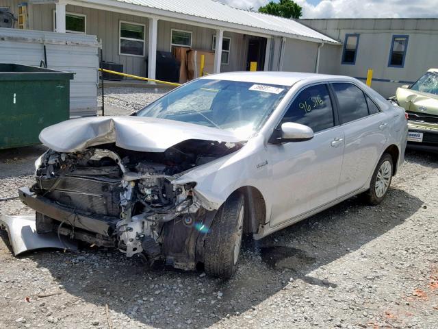 4T1BD1FK4CU005769 - 2012 TOYOTA CAMRY HYBR GRAY photo 2