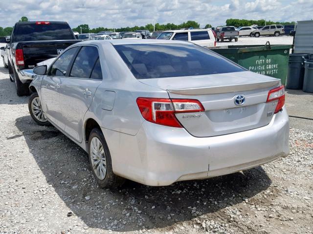 4T1BD1FK4CU005769 - 2012 TOYOTA CAMRY HYBR GRAY photo 3