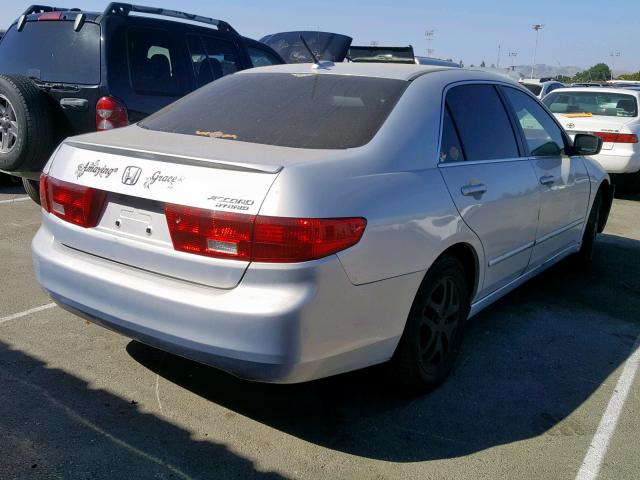 JHMCN36575C014372 - 2005 HONDA ACCORD HYB GRAY photo 4