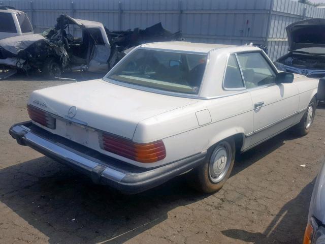 10704412041056 - 1977 MERCEDES-BENZ 450SL WHITE photo 4