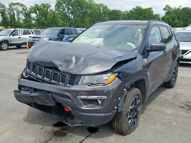 3C4NJDDB8KT722344 - 2019 JEEP COMPASS TR GRAY photo 2