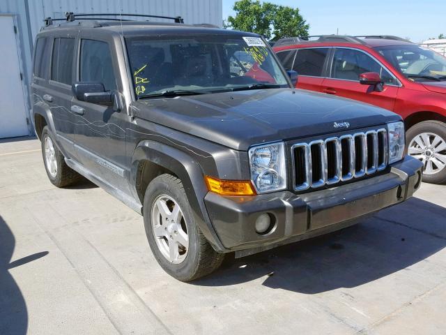 1J8HG48N86C337828 - 2006 JEEP COMMANDER GREEN photo 1