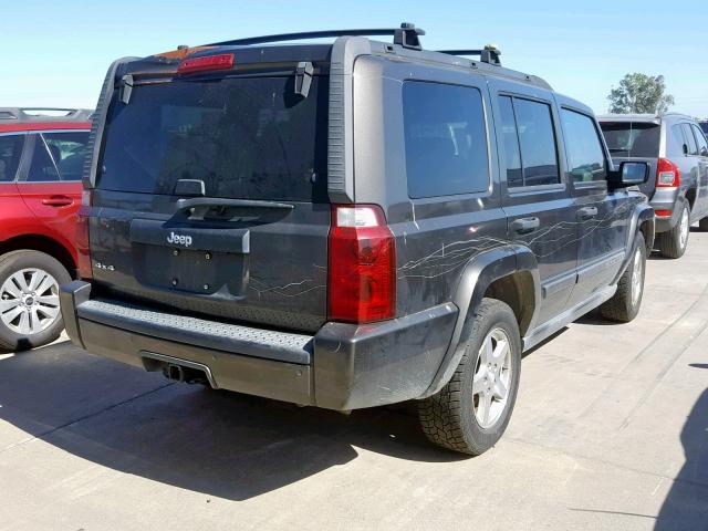 1J8HG48N86C337828 - 2006 JEEP COMMANDER GREEN photo 4