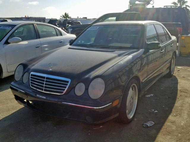 WDBJF74J42B435527 - 2002 MERCEDES-BENZ E 55 AMG BLACK photo 2