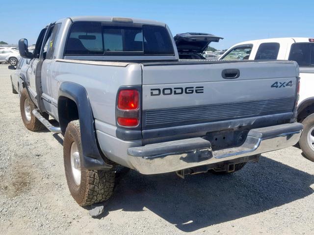 3B7KF2361XG239159 - 1999 DODGE RAM 2500 SILVER photo 3