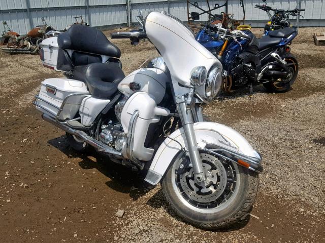 1HD1FC4178Y620699 - 2008 HARLEY-DAVIDSON FLHTCUI WHITE photo 1