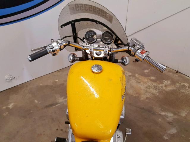 JH2RC431XTM200544 - 1996 HONDA VF750 C YELLOW photo 5