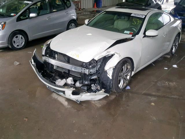 JNKCV64E98M127811 - 2008 INFINITI G37 BASE WHITE photo 2