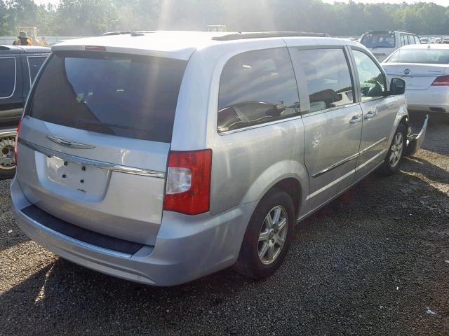 2A4RR5DG1BR655403 - 2011 CHRYSLER TOWN & COU SILVER photo 4