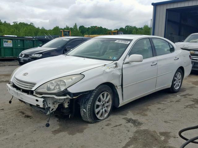 JTHBF30G325034007 - 2002 LEXUS ES 300 WHITE photo 2